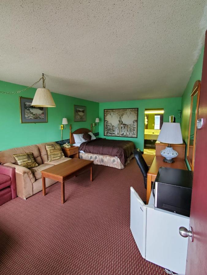 Gray Plaza Motel West Frankfort المظهر الخارجي الصورة